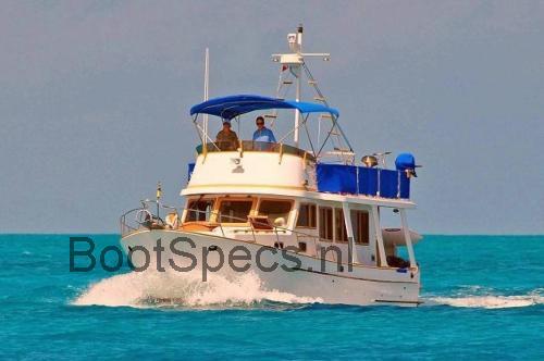 Marine Trader Trawler 36 beoordelingen en specificaties